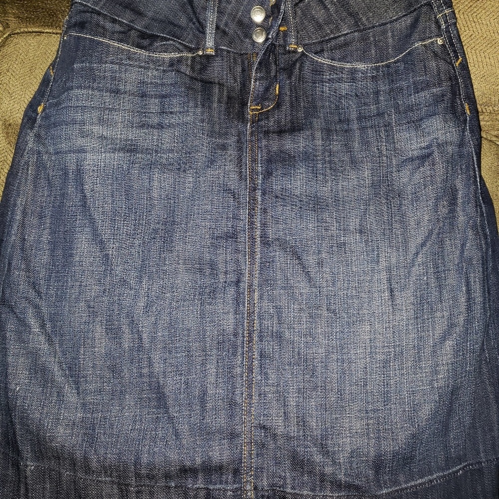 Banana republic stretch denim skirt